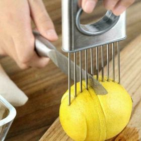 Onion Needle With Cutting Safe Aid Holder