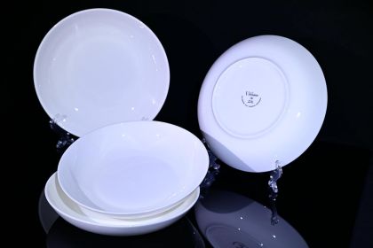 Lily Bone China Dinnerware 4 Piece Set